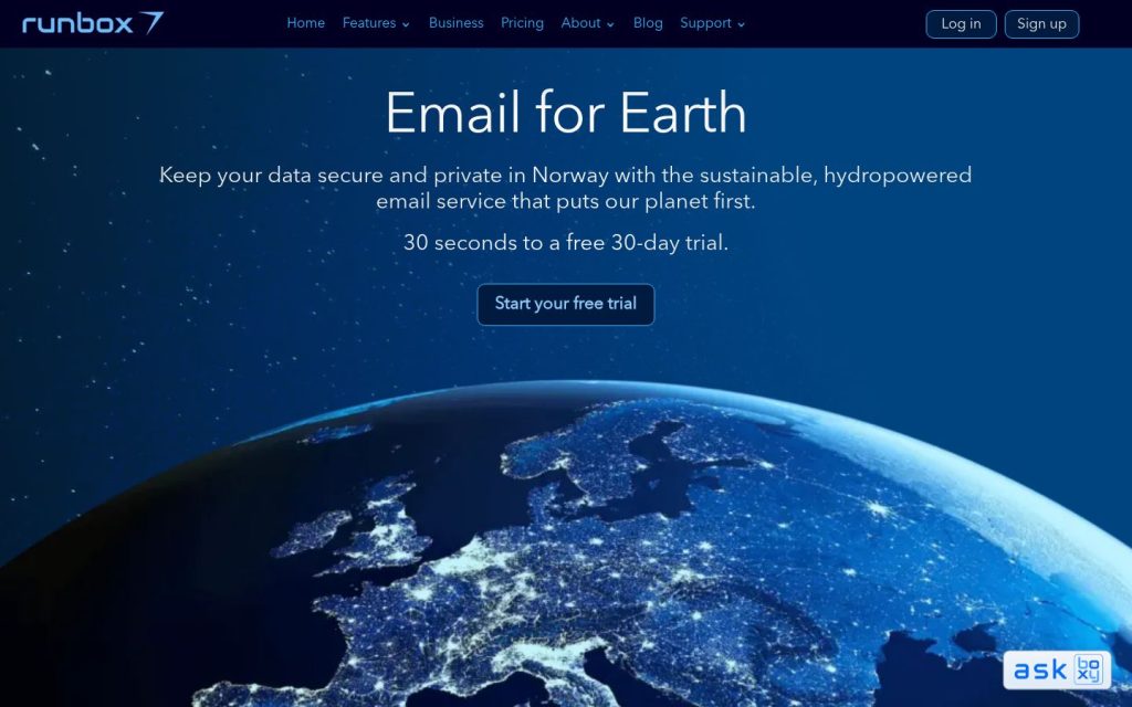 The runbox.com website